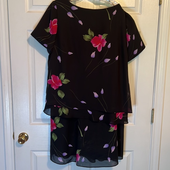 2-PIECE JESSICA HOWARD WOMAN DRESS 100% POLYESTER FULLY LINED SIZE 18 LONG SHIRT - Picture 3 of 12